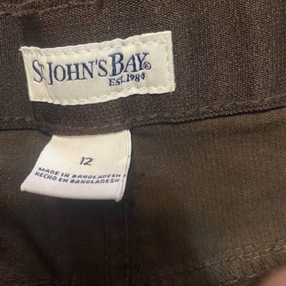 St John's Bay Brown Comfort Waist Straight Corduroy pants, size 12 - Picture 3 of 4